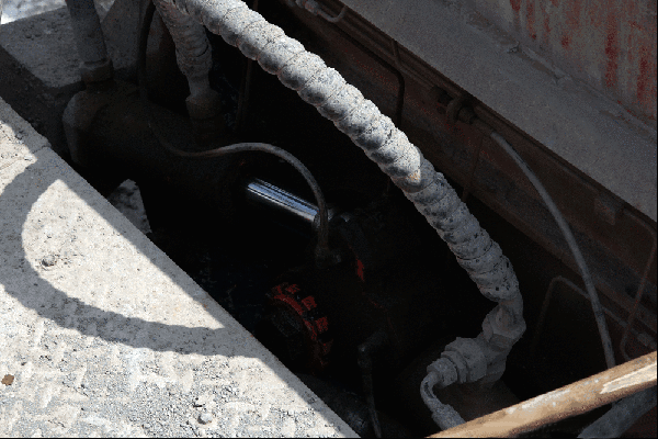 泵車、混凝土泵、混凝土