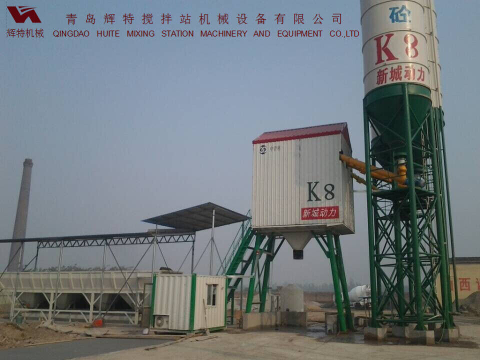 輝特混凝土攪拌站HZS50攪拌性能強，攪拌均勻、迅速，生產(chǎn)效率高