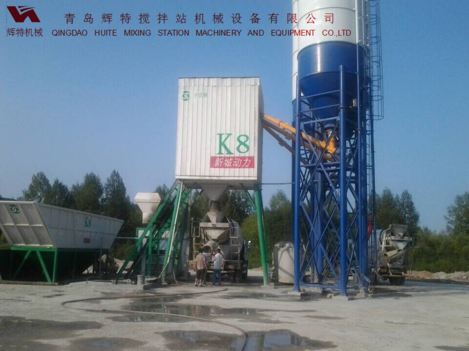 輝特混凝土攪拌站HZS50攪拌性能強，攪拌均勻、迅速，生產(chǎn)效率高