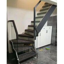 大連雙梁鋼木樓梯款式多樣_大連雙梁鋼木樓梯訂做價(jià)格_闊勤