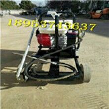 新品銷(xiāo)售乳化瀝青撒布機(jī) 路面翻新撒布機(jī)