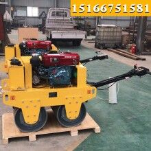 買新款手推式振動壓路機 雙鋼輪震動小型壓實機就上濟(jì)寧鼎誠