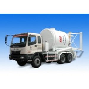 可卸式干混砂漿運(yùn)輸車(chē)